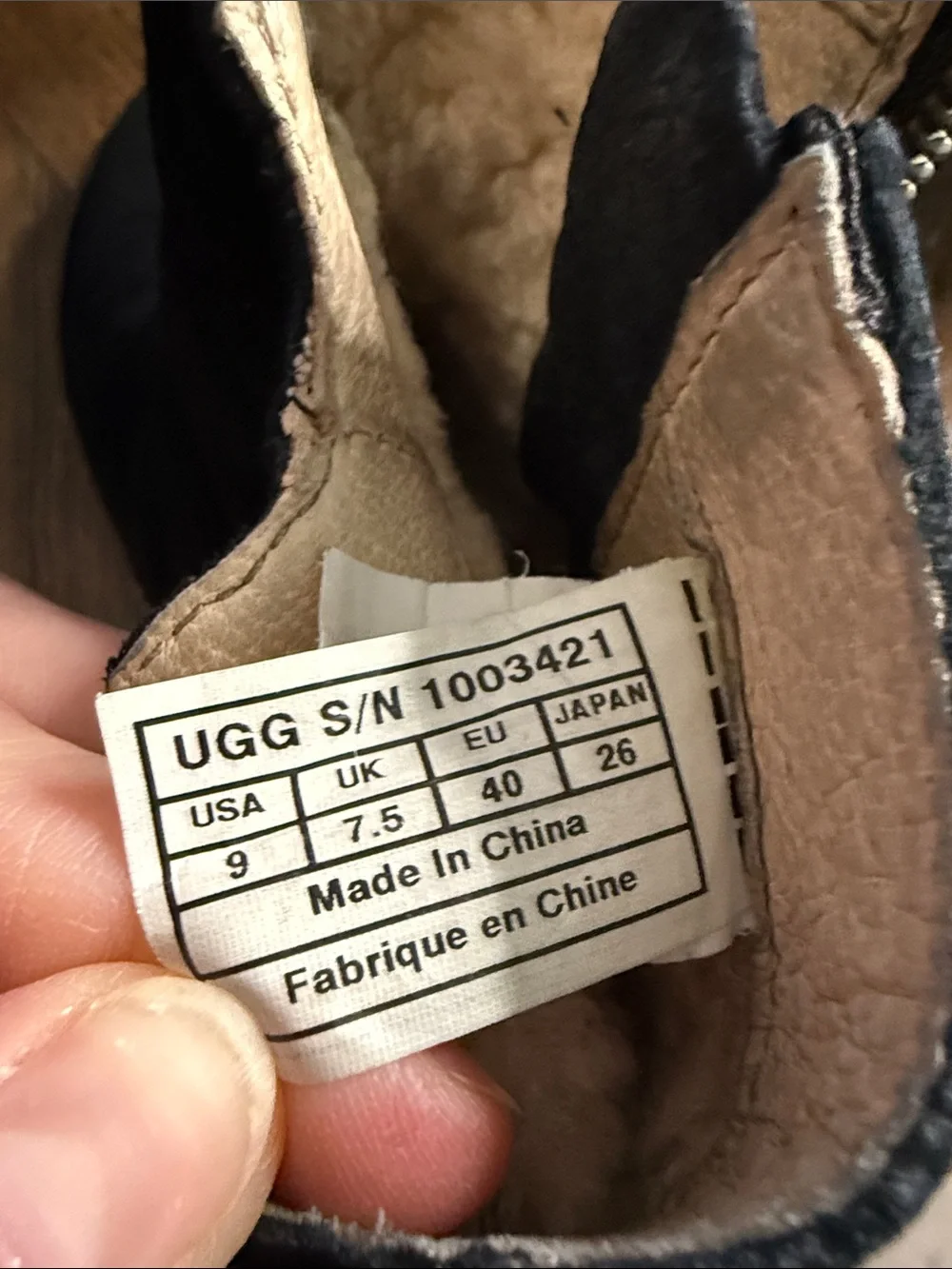 UGG Neevah Black Suede Ankle Booties Women’s Size 9 Sheepskin Lined Side Zip